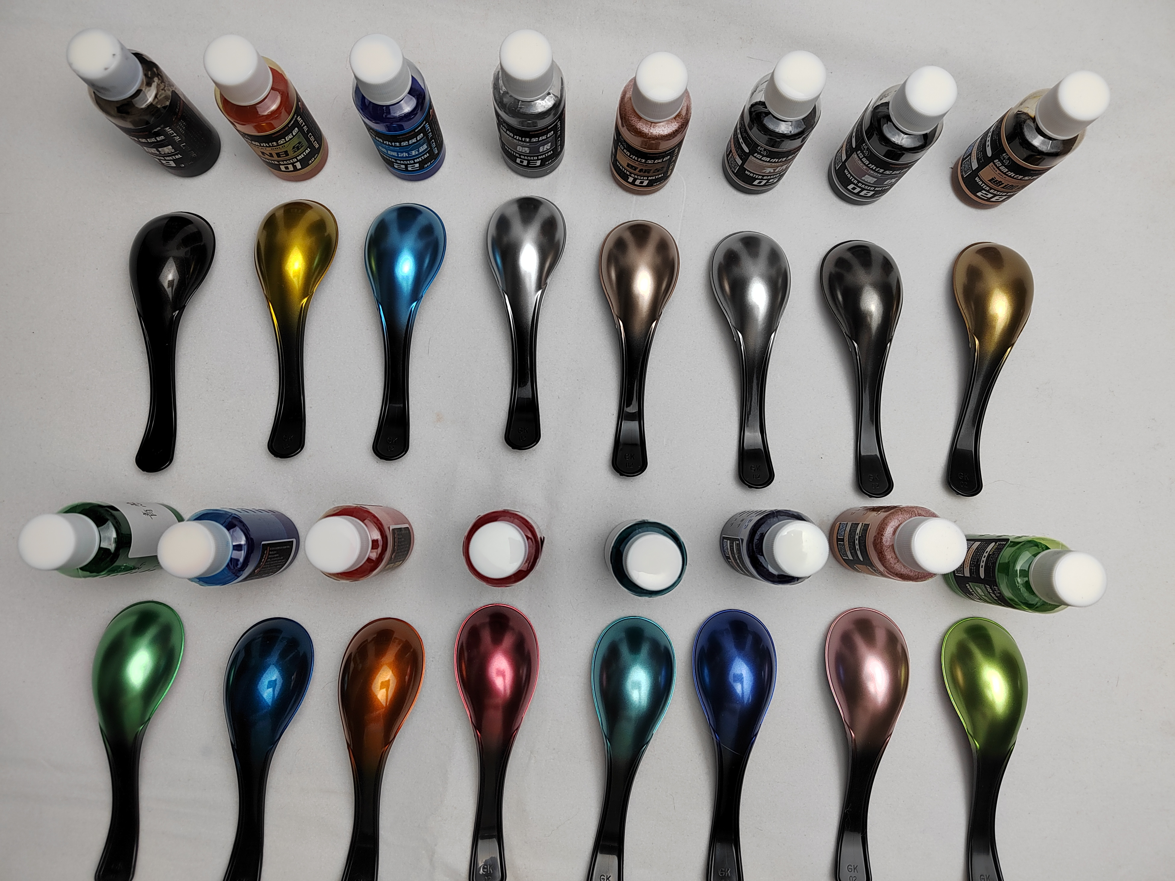 Metallic color Golden paint NB - مراجعة Metallic Spray Paint وسعره