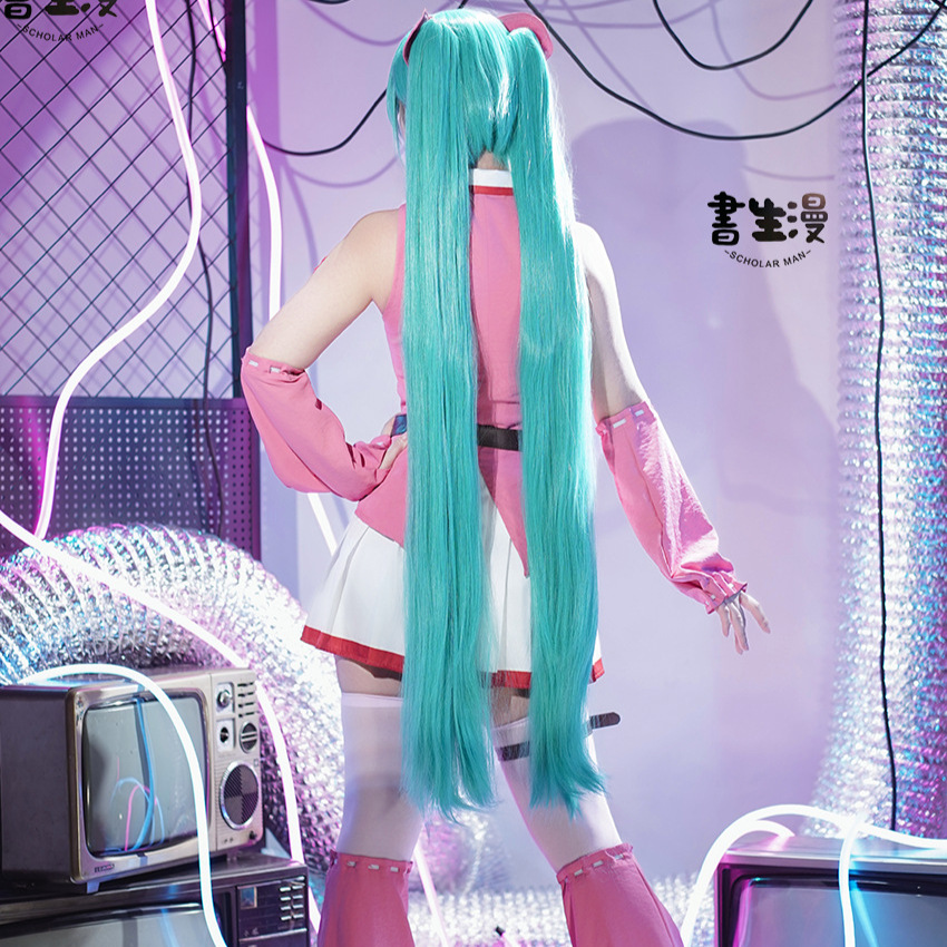Anime MMiLku Gloomy Bear Cross - مراجعة Prop Para Cosplay وسعره